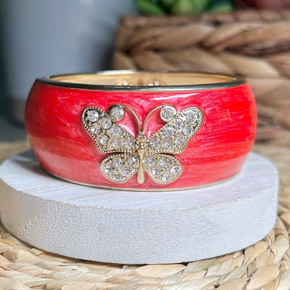 Delightful Crystal Butterfly Pink Enameled Wide Metal Clamper Bangle Bracelet.